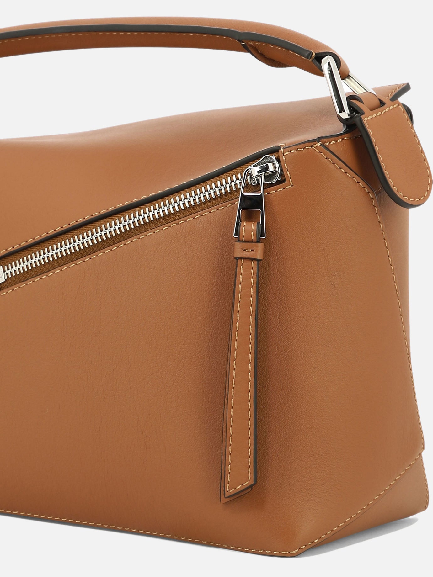 Small bags 100% leather  Brown - Loewe Women | PDP | VIETTI Online Store | Zoom-Modal_4
