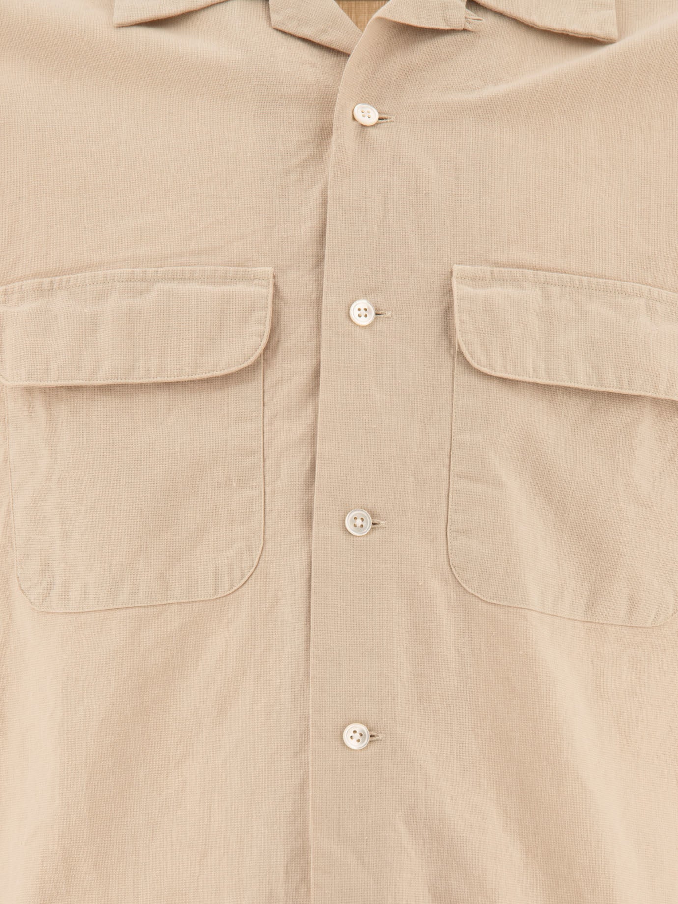 Shirt with pockets