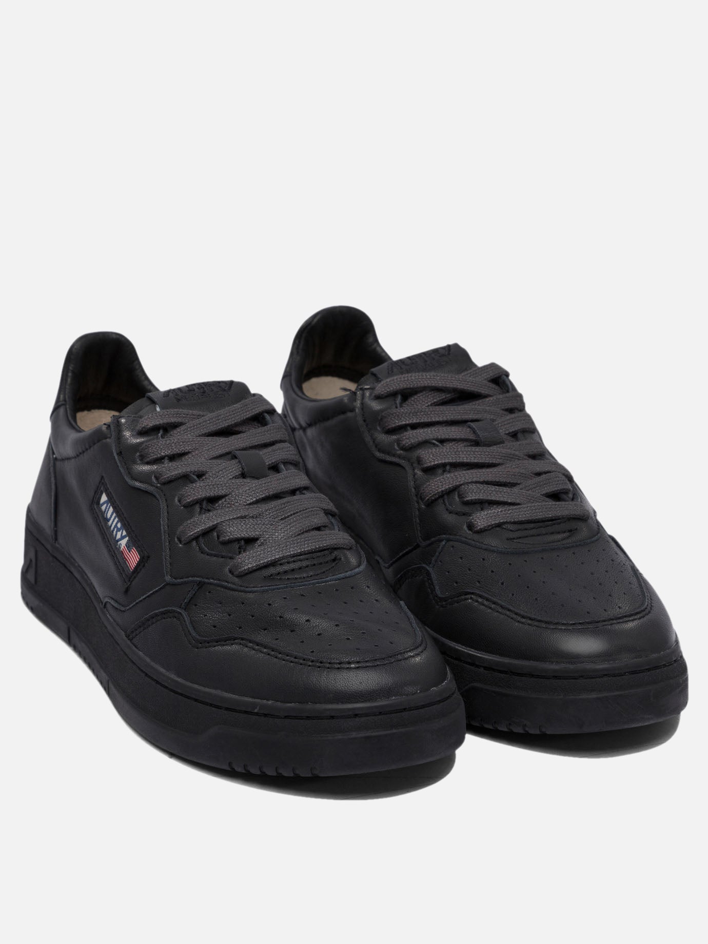 Low top sneakers 100% cow leather - 100% rubber  Black - Autry Men | PDP | VIETTI Online Store | Zoom-Modal_2
