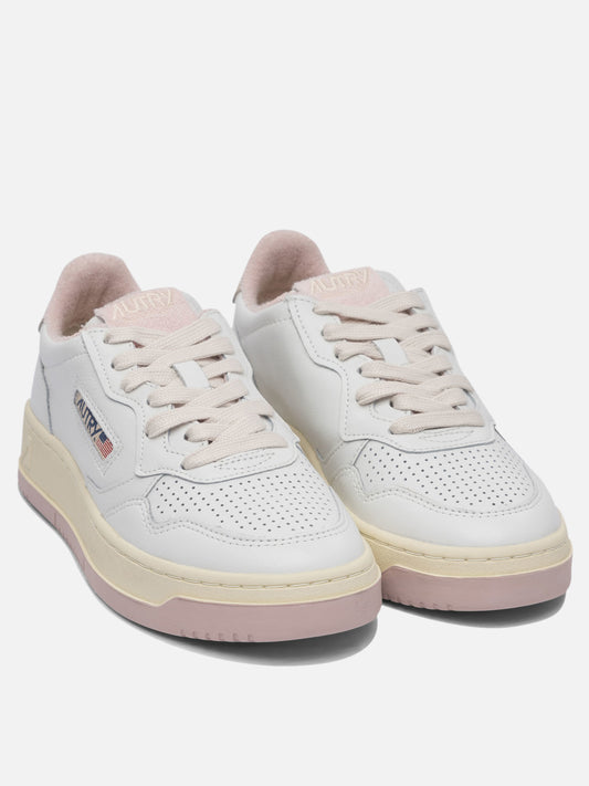 Low top sneakers 100% cow leather - 100% rubber  White - Autry Women | PLP | VIETTI Online Store | 2
