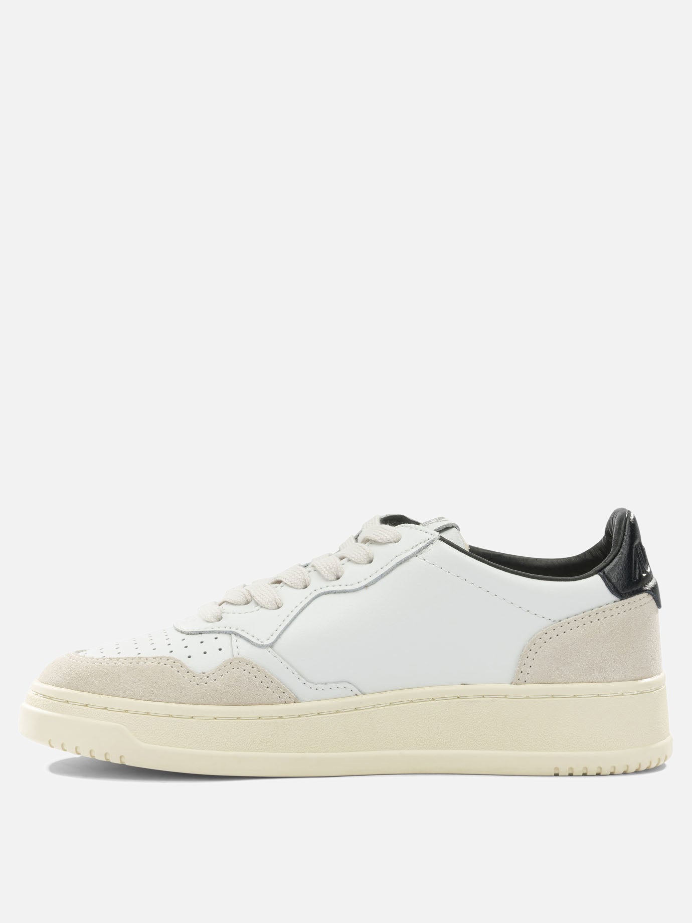 Low top sneakers 80% leather 20% suede - 100% rubber  White - Autry Women | PDP | VIETTI Online Store | thumbnail_3