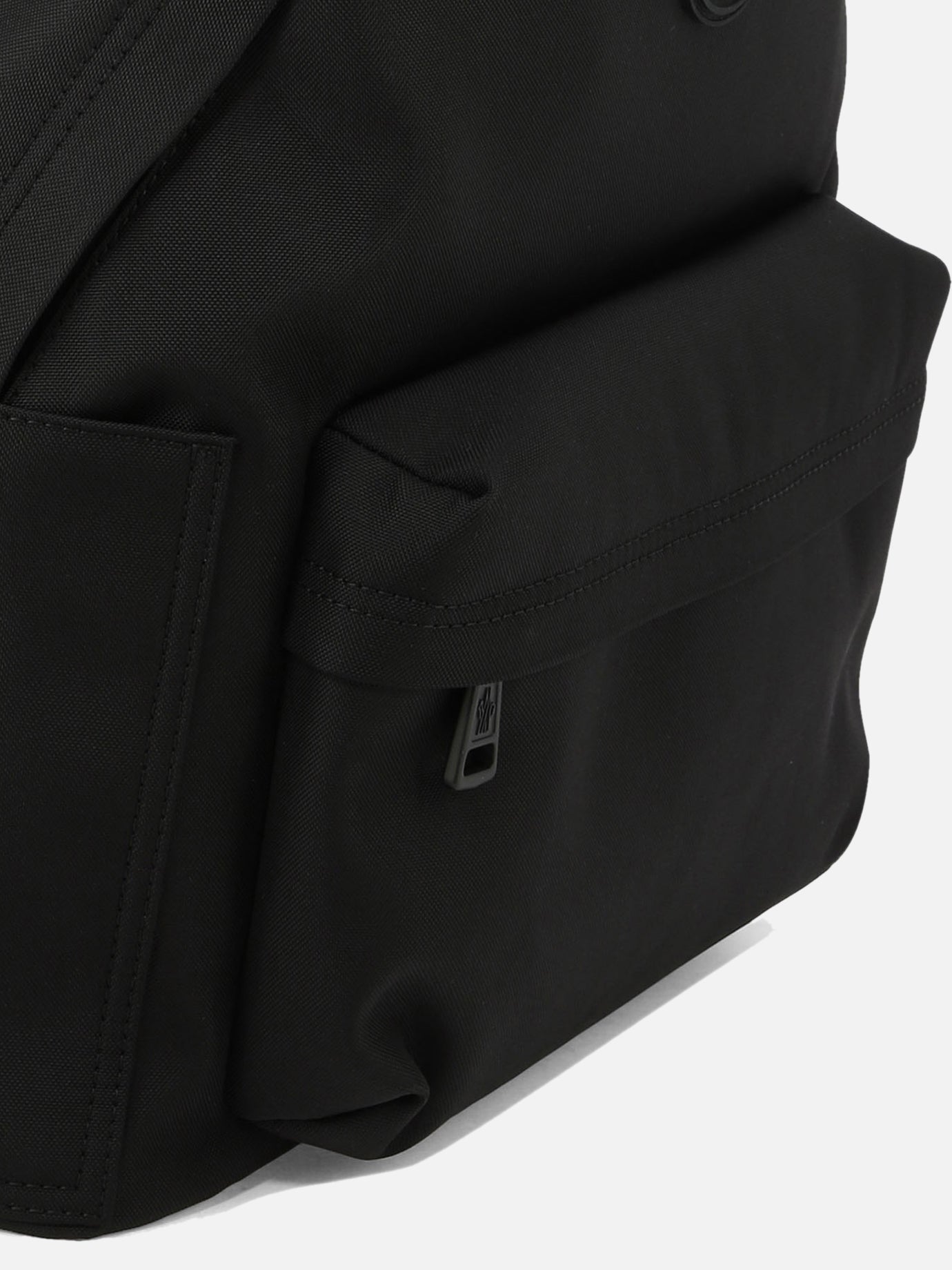Casual backpacks 53% polyamide 47% polyester  Black - Moncler Men | PDP | VIETTI Online Store | Zoom-Modal_4
