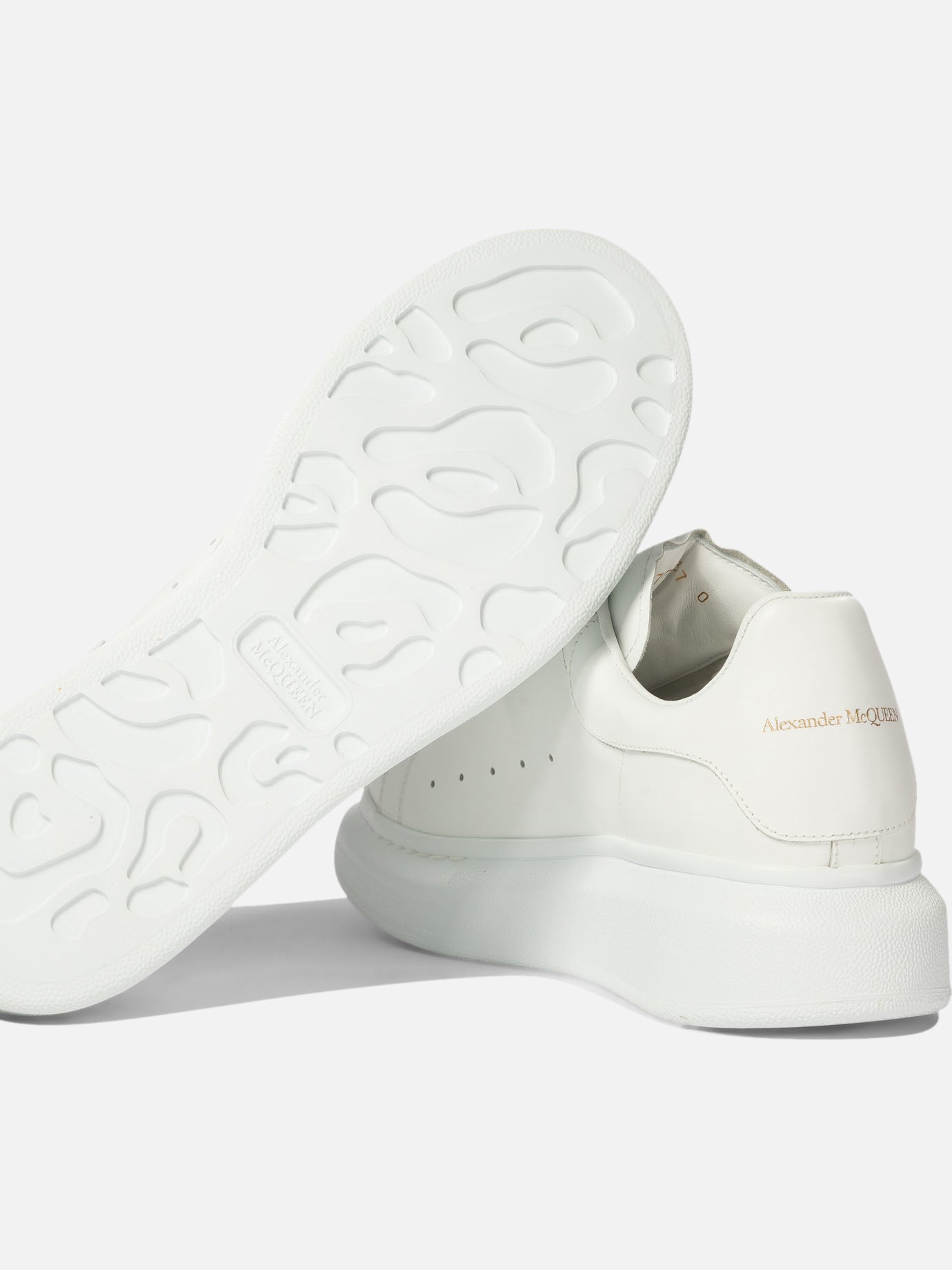 Low top sneakers 100% leather - 100% rubber  White - Alexander McQueen Women | PDP | VIETTI Online Store | thumbnail_4