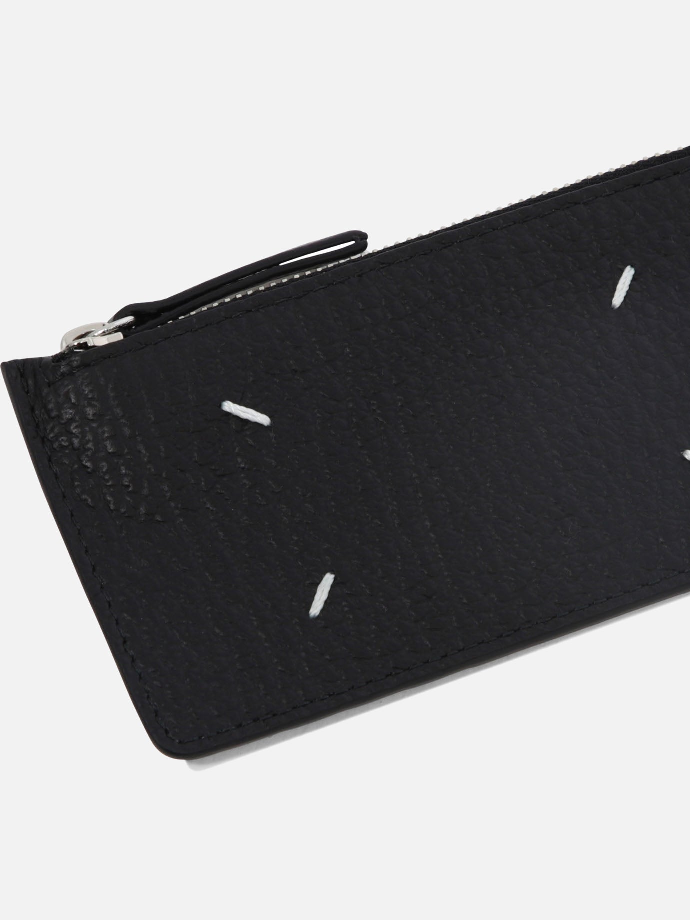 "Four Stitches" cardholder