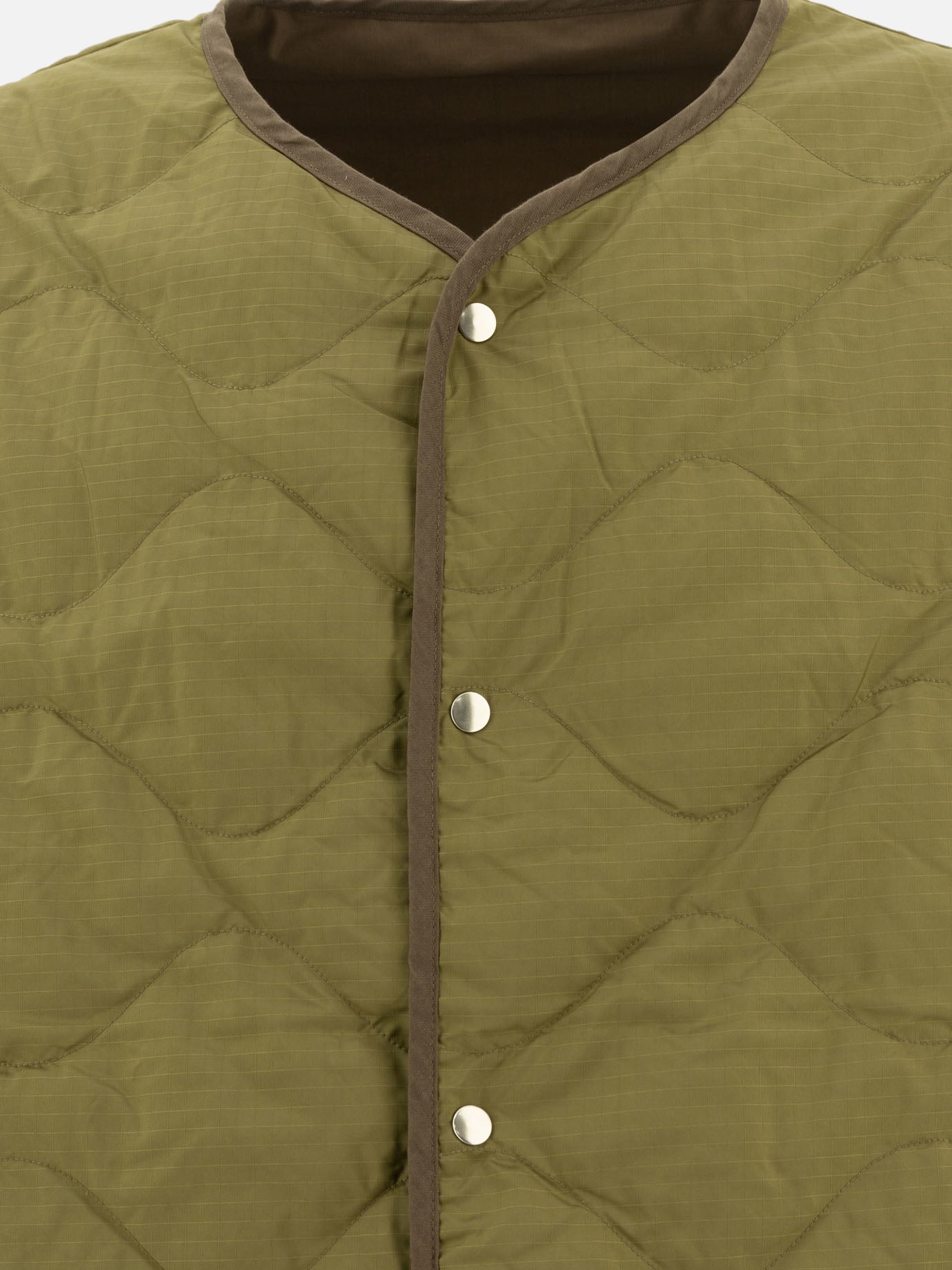 Reversible down jacket