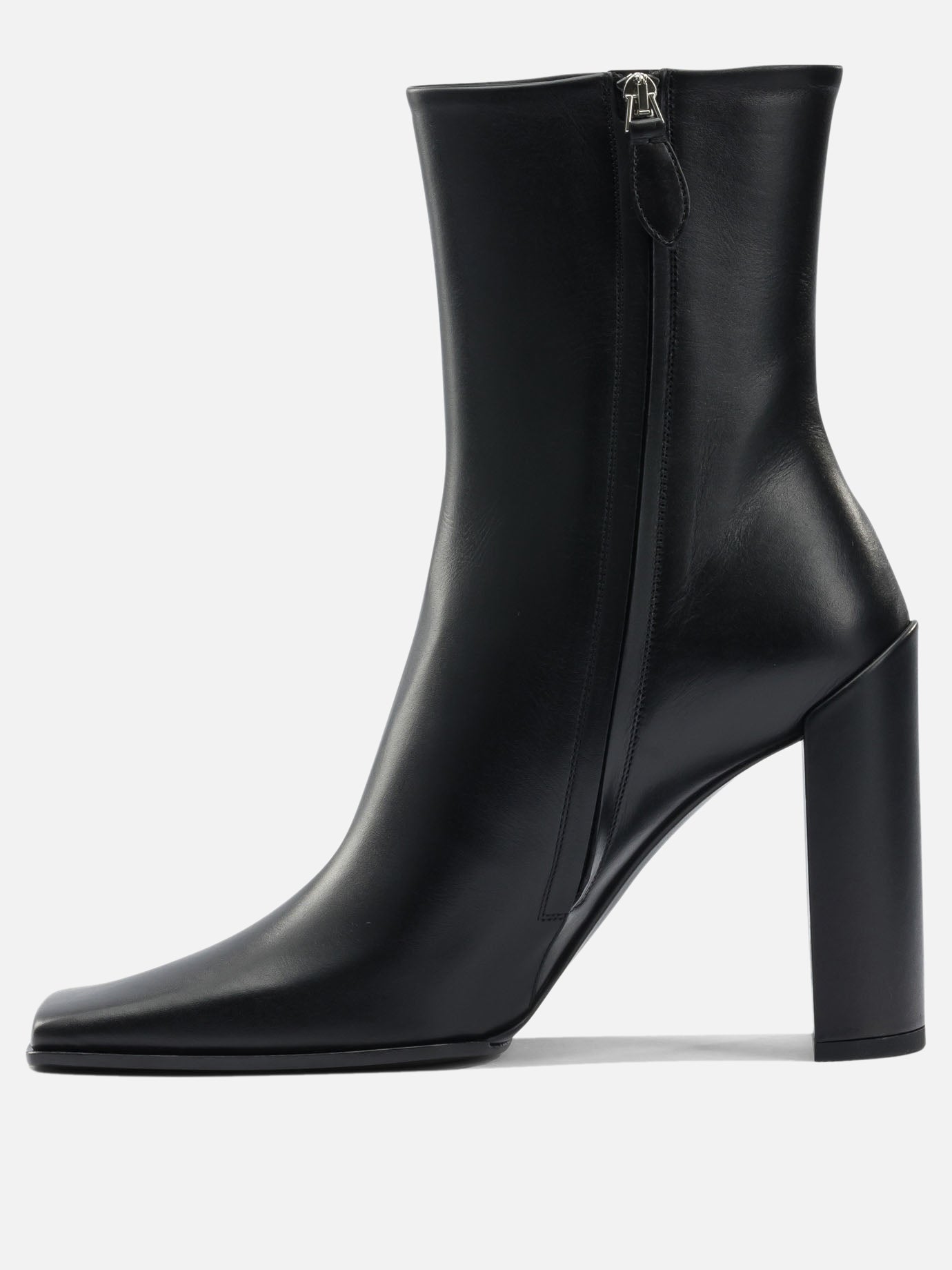 Zipped boots 95% lamb leather 5% leather - 80% lamb leather 20% rubber  Black - Alaïa Women | PDP | VIETTI Online Store | thumbnail_3