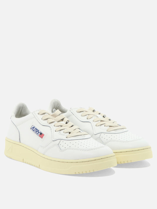 Sneaker basse 100% cow leather - 100% rubber  Bianco - Autry Uomo | PLP | VIETTI Online Store | 2
