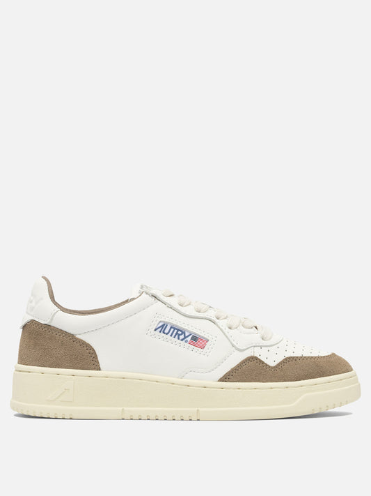 Low top sneakers 100% cow leather - 100% rubber  White - Autry Women | PLP | VIETTI Online Store 
