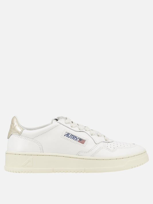 Sneaker basse 100% cow leather - 100% rubber  Bianco - Autry Donna | PDP | VIETTI Online Store 
