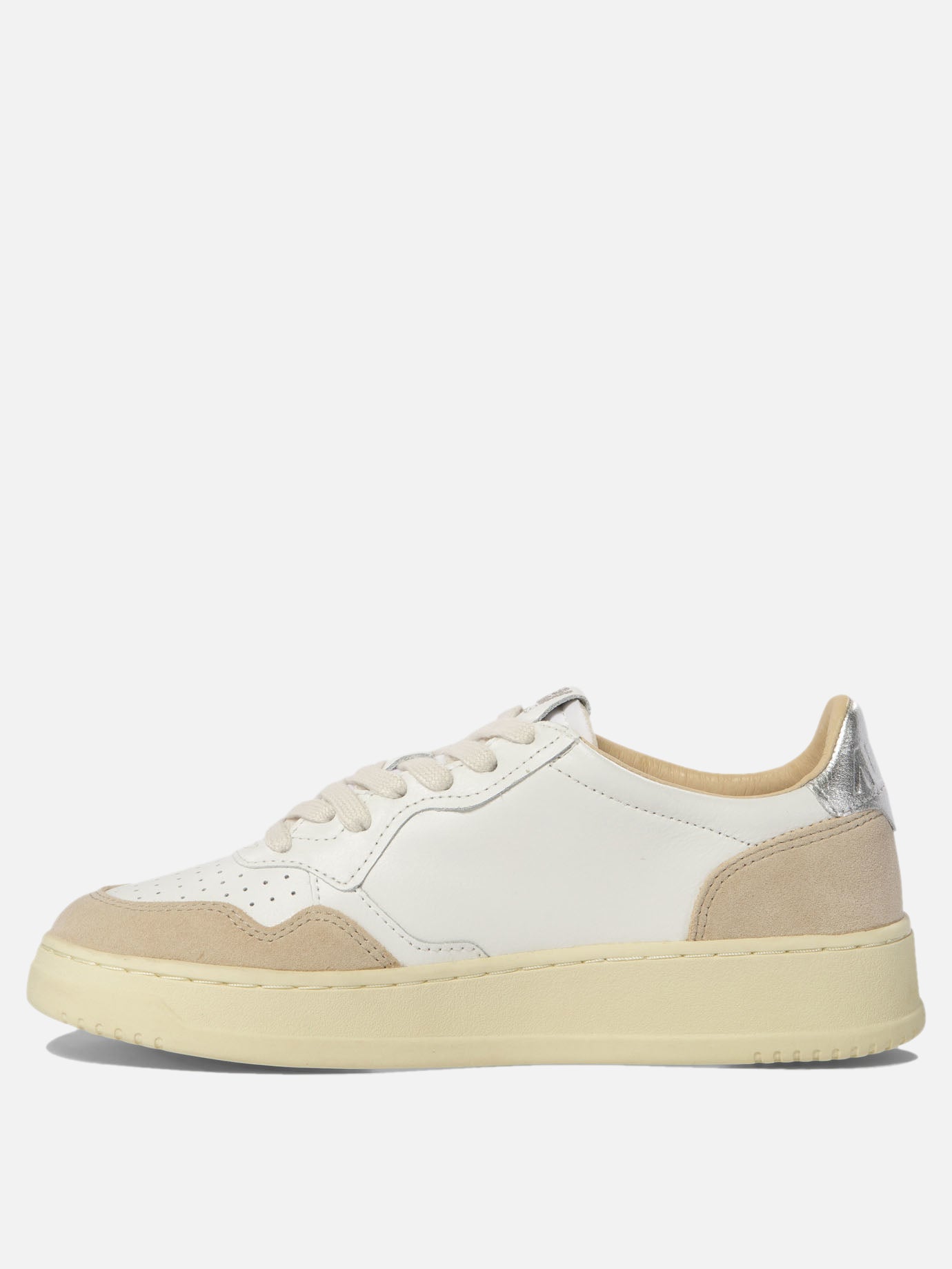 Low top sneakers 100% cow leather - 100% rubber  White - Autry Women | PDP | VIETTI Online Store | thumbnail_3