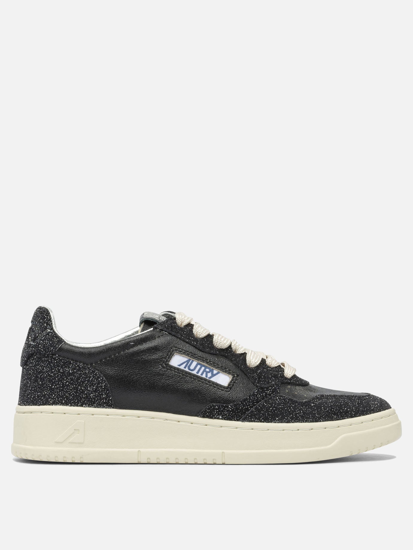 Sneaker basse 100% cow leather - 100% rubber  Nero - Autry Donna | PDP | VIETTI Online Store | Zoom-Modal
