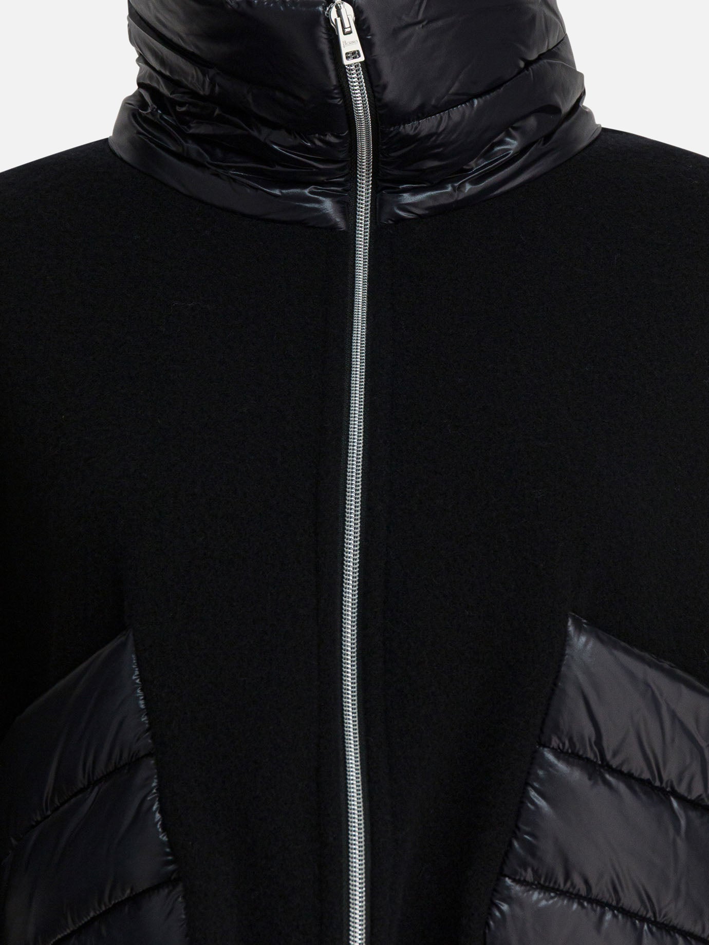 Mantelle Solid colour  Nero - Herno Donna | PDP | VIETTI Online Store | Zoom-Modal_3

