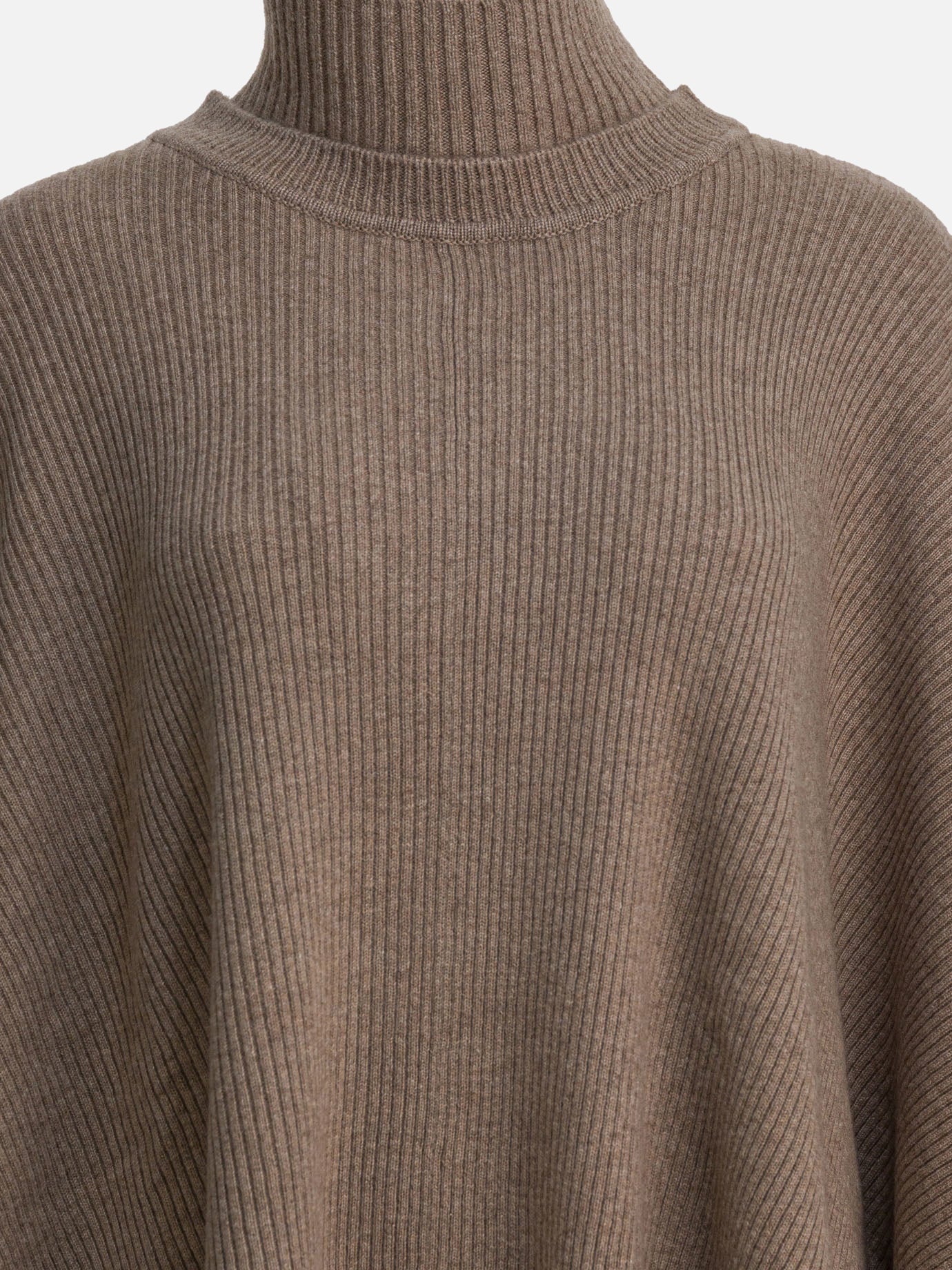 Capes Solid colour  Beige - Max Mara Women | PDP | VIETTI Online Store | Zoom-Modal_3
